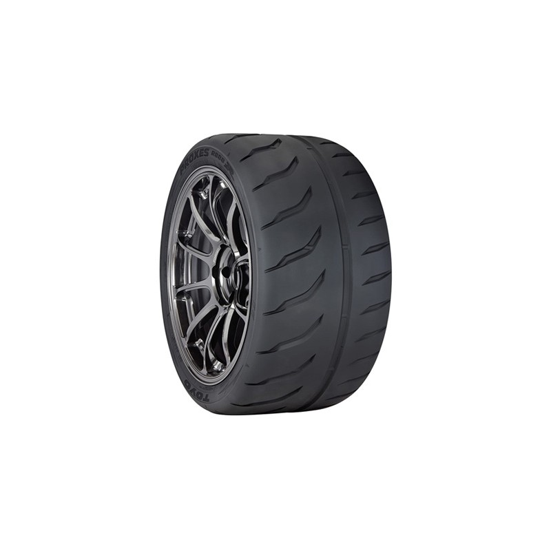 Pneu TOYO R888R 235/45 17 94W